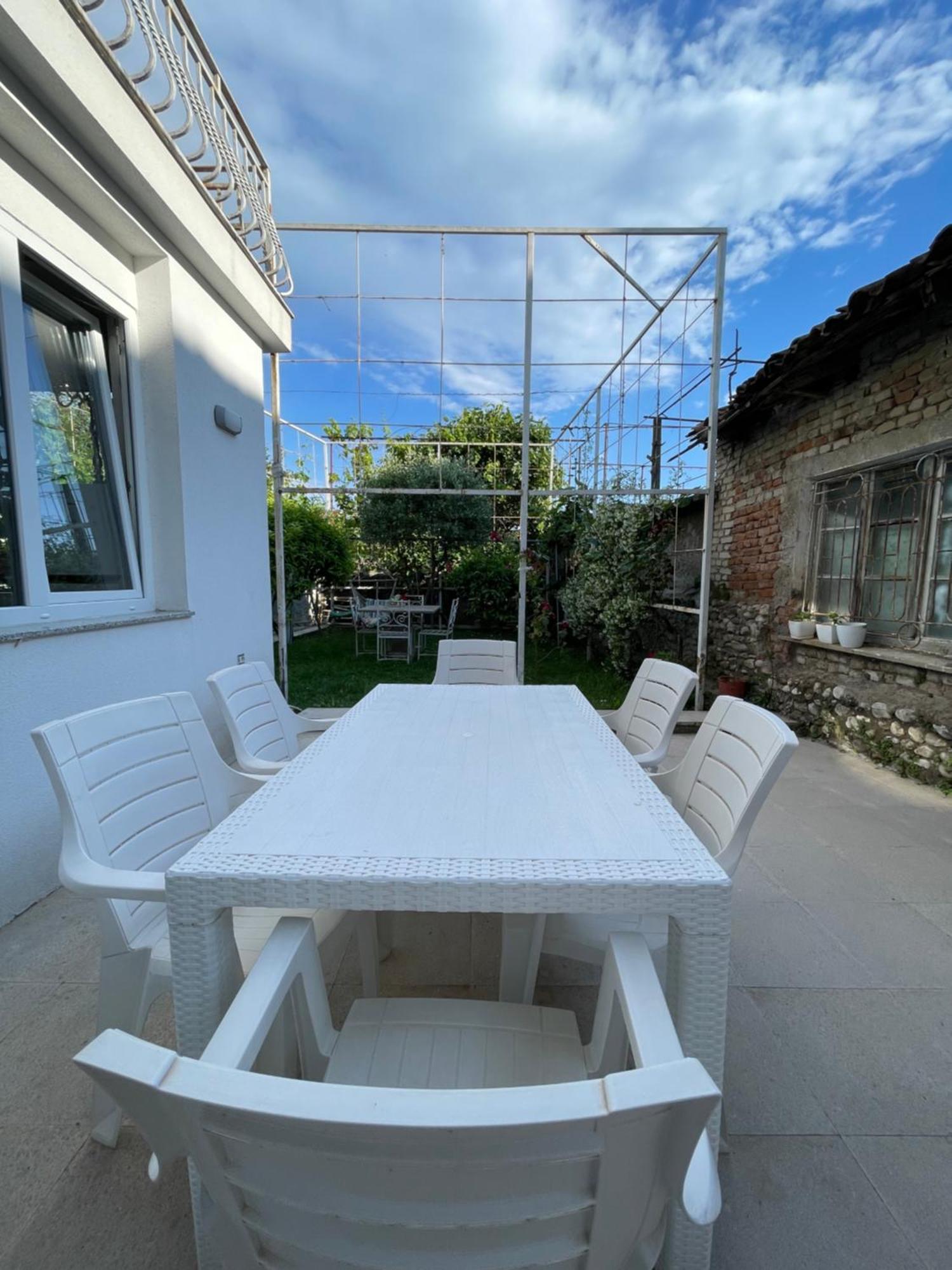 Vila Nela Shkoder Exterior photo